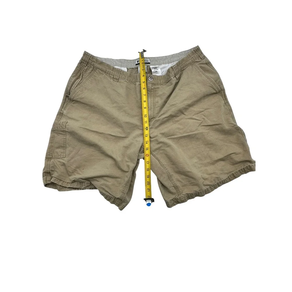 Columbia Mens Khaki Tan Cotton Canvas Cargo Shorts Size 44 AX4444 Outdoor Hiking